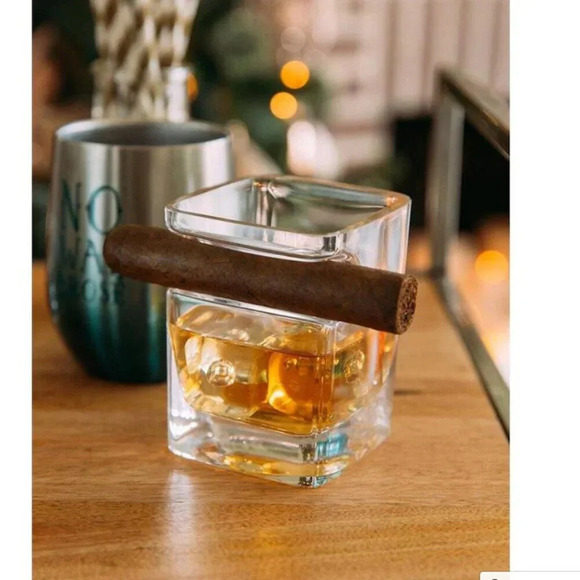Corkcicle Cigar Whiskey Drink Glass NWT - Picture 4 of 8